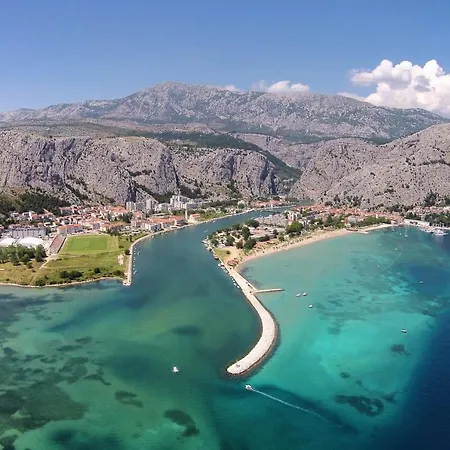Apartment With A Parking Space - 20787 Omis
