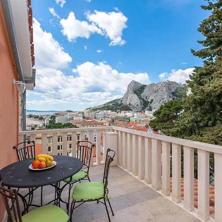 Apartment With A Parking Space - 20787 Omis